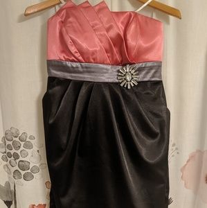 BCX Strapless Origami Tulip Dress with Pockets